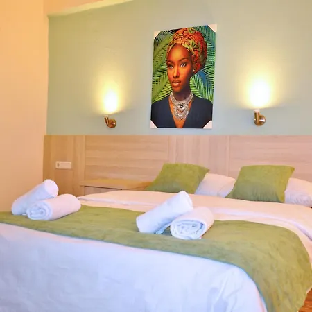 Hotel Native 2*